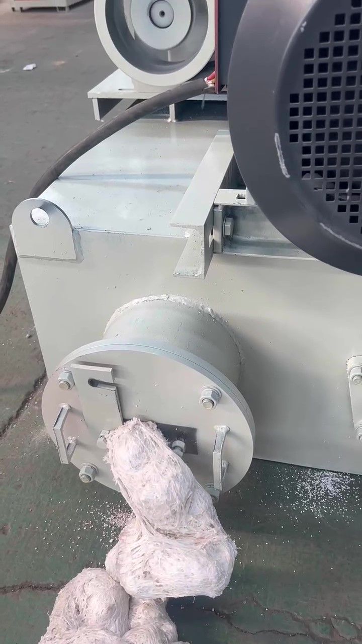 EPS styrofoam melt from machine