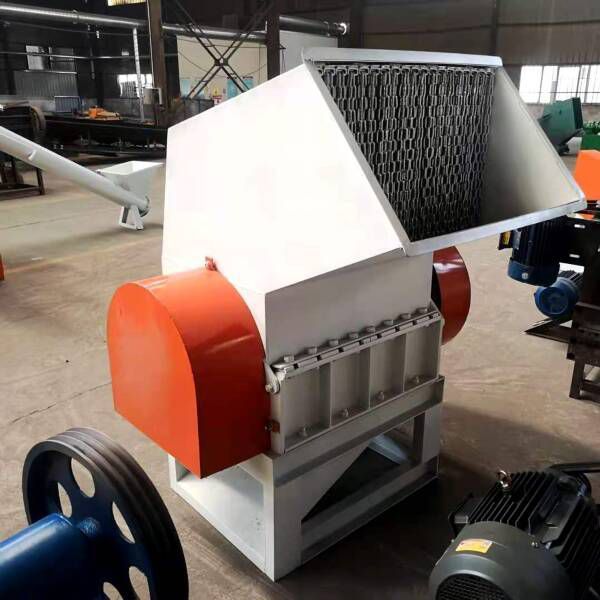 Densified EPS shredder for recycling cold compacted EPS bricks